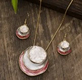 Tones Mi Lei Powder Neckalace & Earring Set