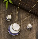 Tones Mirlan Neckalace & Earring Set