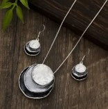 Tones White, Grey, Black Neckalace & Earring Set