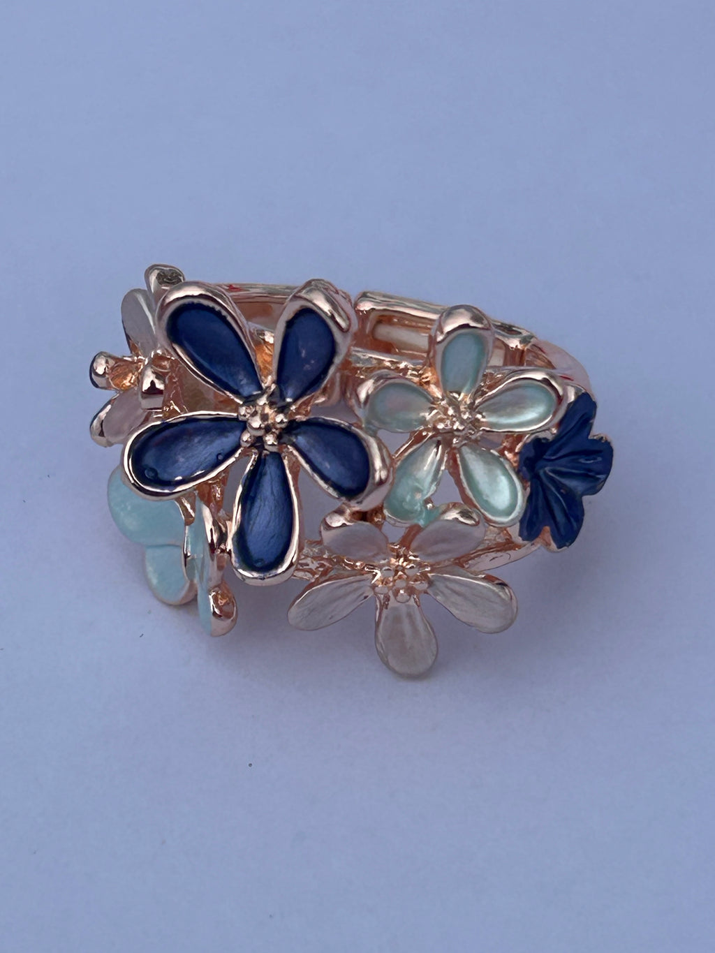 Floral Vintage Expandable Ring Violet