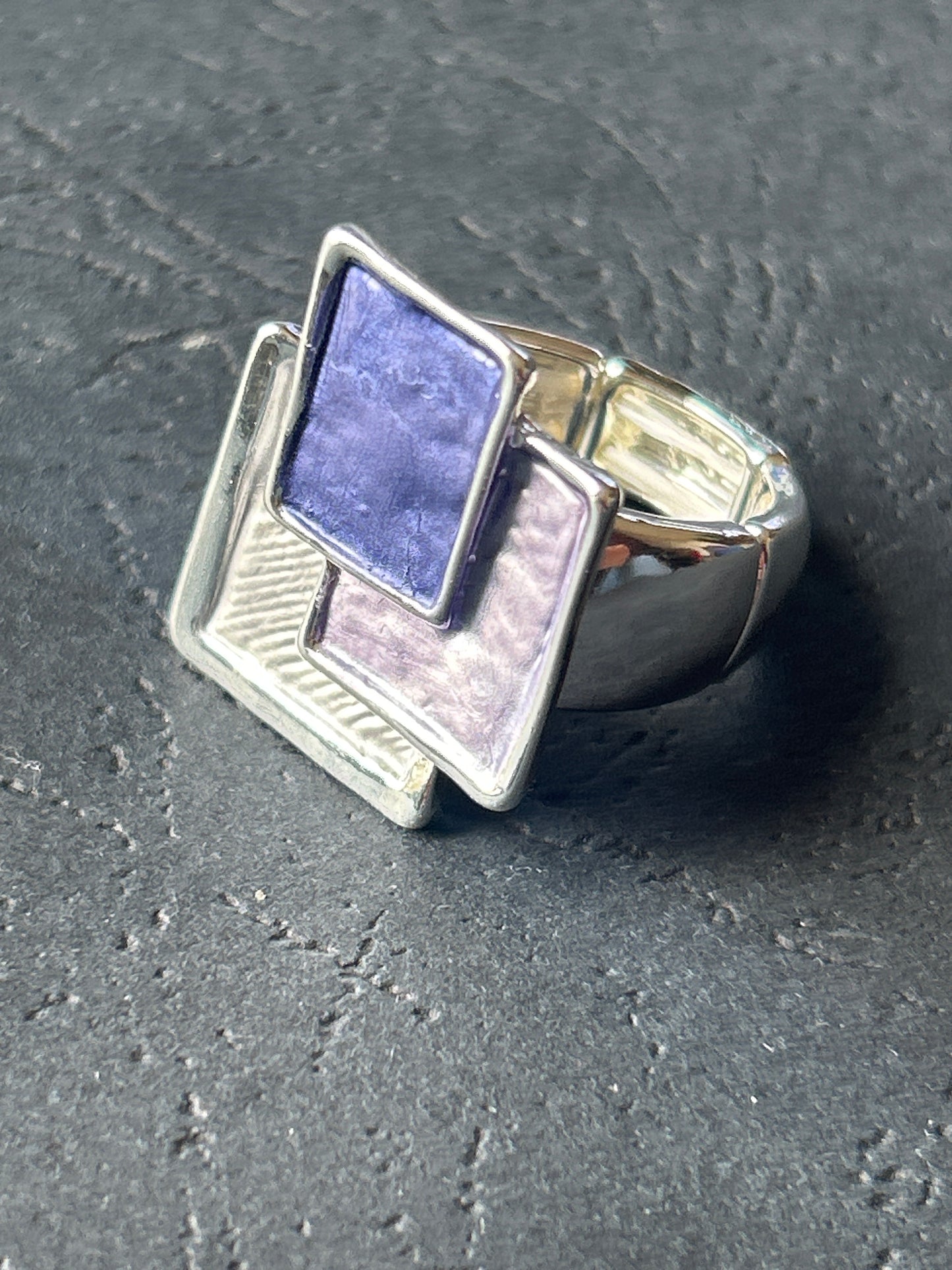Geometric Expandable Ring Blue Tones
