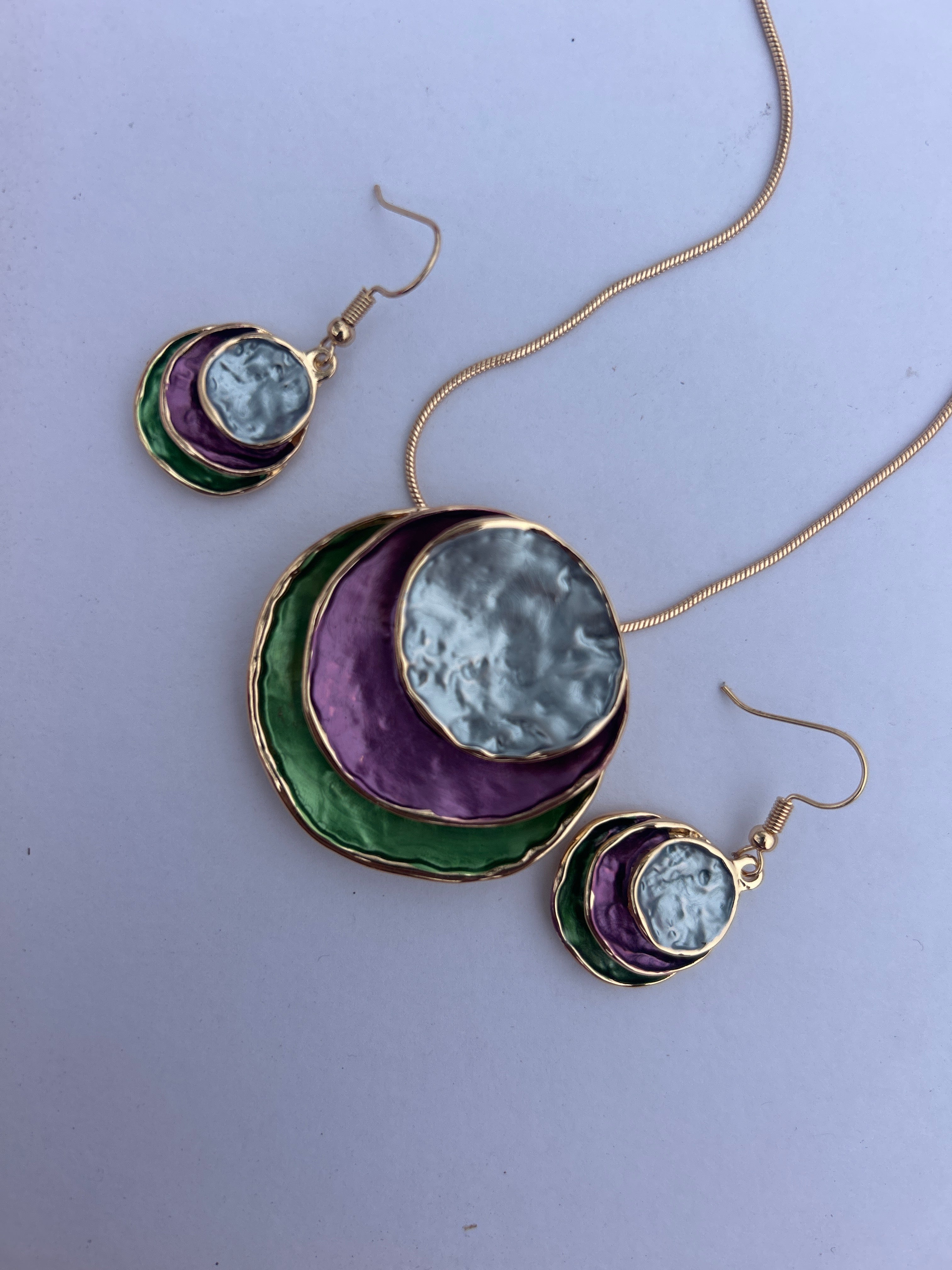 Tones Blue, Purple Green Neckalace & Earring Set